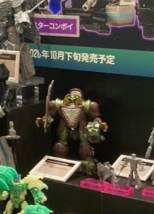 变形金刚 MPG 野兽大战“黑暗设计”Rhinox 抢先看